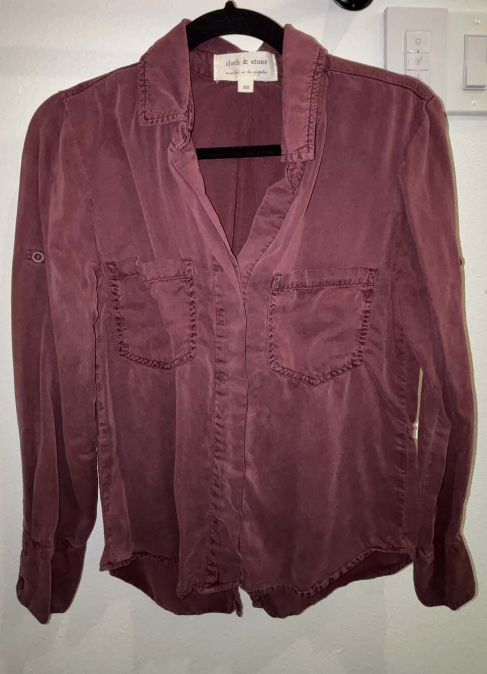 Cloth & Stone Burgundy Long Sleeve Button Up Shirt XS